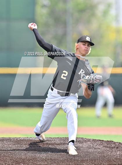 Thumbnail 3 in Mountain Vista vs. Rock Canyon (CHSAA 5A State 1st Round) photogallery.