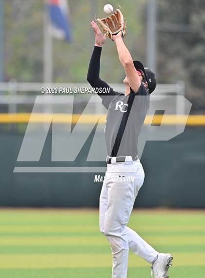 Thumbnail 2 in Mountain Vista vs. Rock Canyon (CHSAA 5A State 1st Round) photogallery.