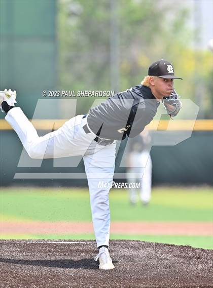 Thumbnail 2 in Mountain Vista vs. Rock Canyon (CHSAA 5A State 1st Round) photogallery.
