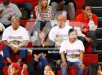 Thumbnail 1 in Harvard-Westlake vs. Redondo Union (Battle of the Beach) photogallery.