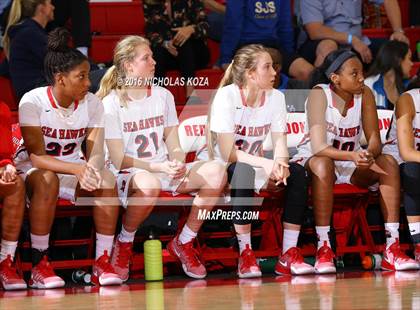 Thumbnail 3 in Harvard-Westlake vs. Redondo Union (Battle of the Beach) photogallery.