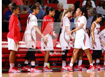 Thumbnail 1 in Harvard-Westlake vs. Redondo Union (Battle of the Beach) photogallery.