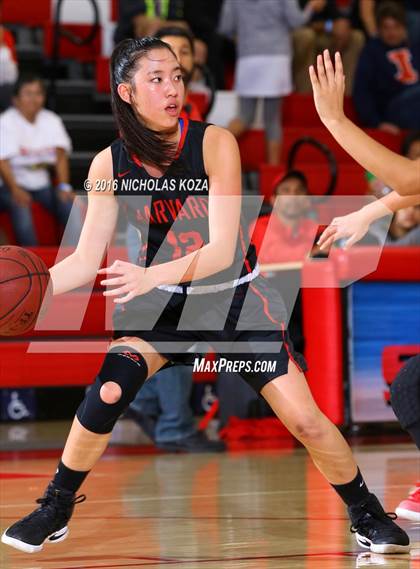 Thumbnail 2 in Harvard-Westlake vs. Redondo Union (Battle of the Beach) photogallery.