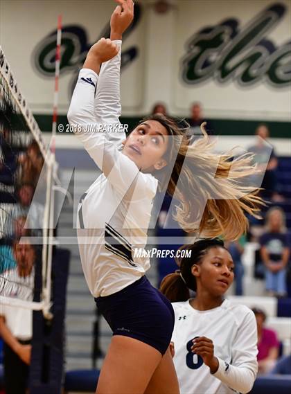 Thumbnail 2 in Vandegrift @ McNeil photogallery.
