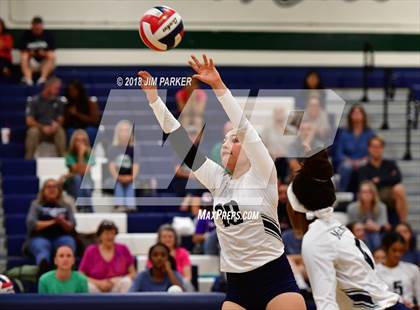 Thumbnail 1 in Vandegrift @ McNeil photogallery.