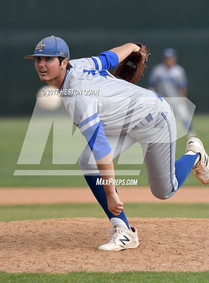 Thumbnail 3 in El Toro @ Dana Hills (El Dorado Steakhouse Tournament) photogallery.