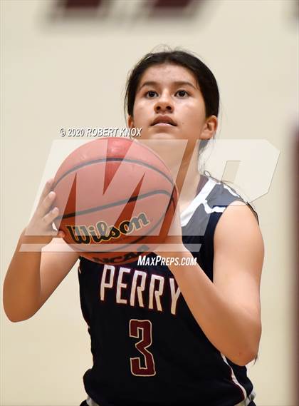 Thumbnail 2 in Perry @ Hamilton photogallery.