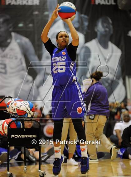 Thumbnail 1 in 2015 McDonald's All American Games Jam Fest (Girls) photogallery.