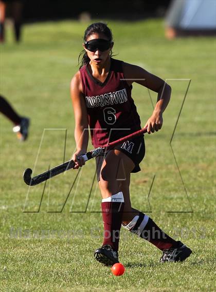 Thumbnail 3 in Morristown vs. West Morris Central photogallery.