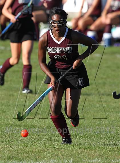 Thumbnail 3 in Morristown vs. West Morris Central photogallery.
