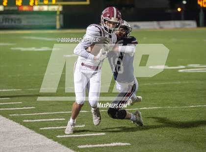Thumbnail 1 in E.D. White vs Archbishop Hannan (LHSAA 2nd Round Playoff) photogallery.