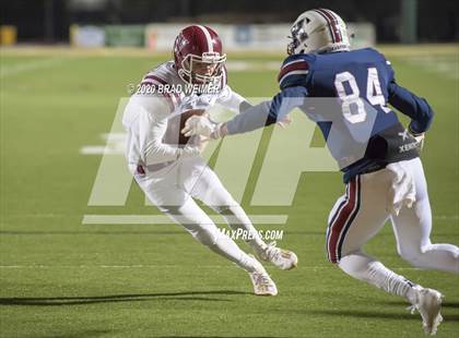 Thumbnail 2 in E.D. White vs Archbishop Hannan (LHSAA 2nd Round Playoff) photogallery.