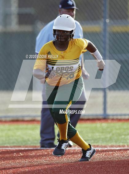 Thumbnail 1 in Longview vs Plano East (Allen Tournament) photogallery.