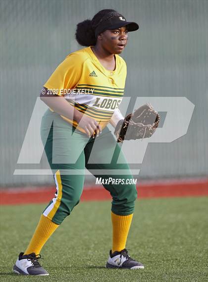 Thumbnail 2 in Longview vs Plano East (Allen Tournament) photogallery.