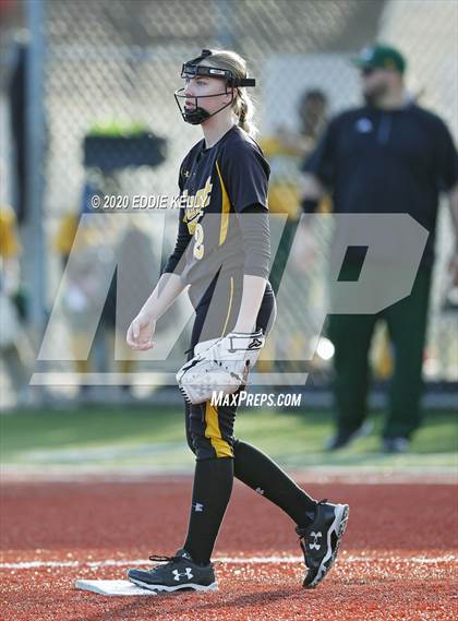 Thumbnail 1 in Longview vs Plano East (Allen Tournament) photogallery.