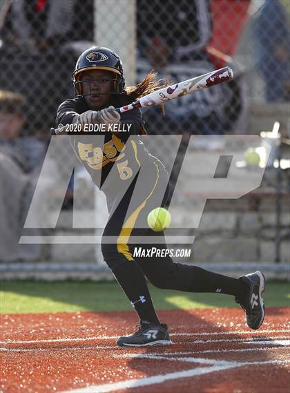 Thumbnail 1 in Longview vs Plano East (Allen Tournament) photogallery.