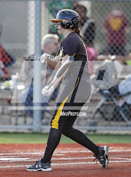 Thumbnail 2 in Longview vs Plano East (Allen Tournament) photogallery.