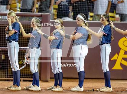Thumbnail 1 in Perry @ Basha (AIA 6A Final) photogallery.