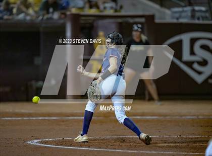 Thumbnail 2 in Perry @ Basha (AIA 6A Final) photogallery.