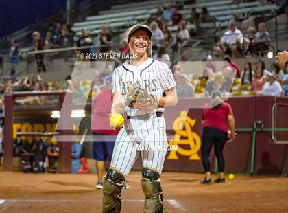 Thumbnail 1 in Perry @ Basha (AIA 6A Final) photogallery.