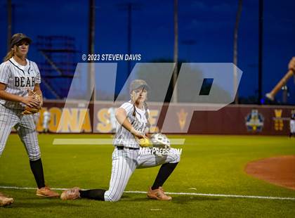 Thumbnail 1 in Perry @ Basha (AIA 6A Final) photogallery.