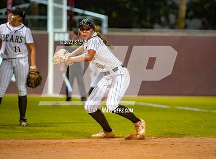Thumbnail 2 in Perry @ Basha (AIA 6A Final) photogallery.