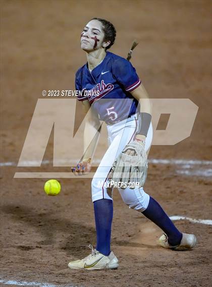 Thumbnail 2 in Perry @ Basha (AIA 6A Final) photogallery.