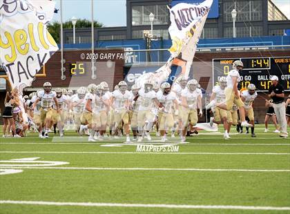 Thumbnail 3 in McCallie vs Calhoun photogallery.