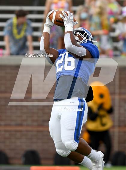 Thumbnail 3 in McCallie vs Calhoun photogallery.