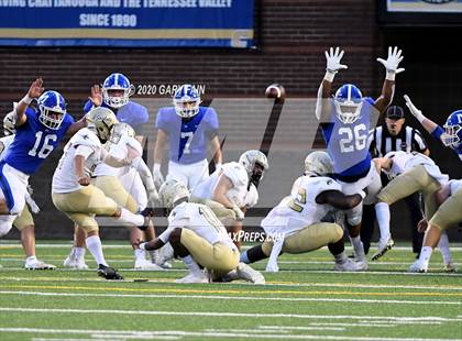 Thumbnail 1 in McCallie vs Calhoun photogallery.
