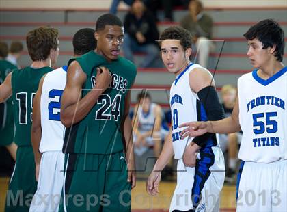 Thumbnail 2 in Frontier vs. Garces photogallery.