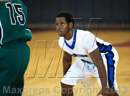 Thumbnail 2 in Frontier vs. Garces photogallery.