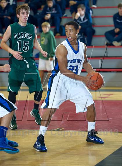 Thumbnail 3 in Frontier vs. Garces photogallery.