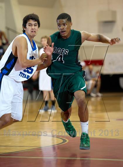 Thumbnail 2 in Frontier vs. Garces photogallery.