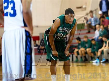 Thumbnail 2 in Frontier vs. Garces photogallery.