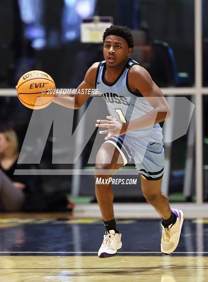 Thumbnail 2 in Huss vs. Butler photogallery.