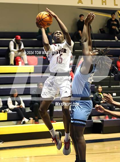Thumbnail 3 in Huss vs. Butler photogallery.