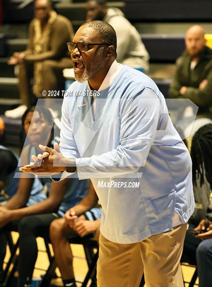 Thumbnail 3 in Huss vs. Butler photogallery.