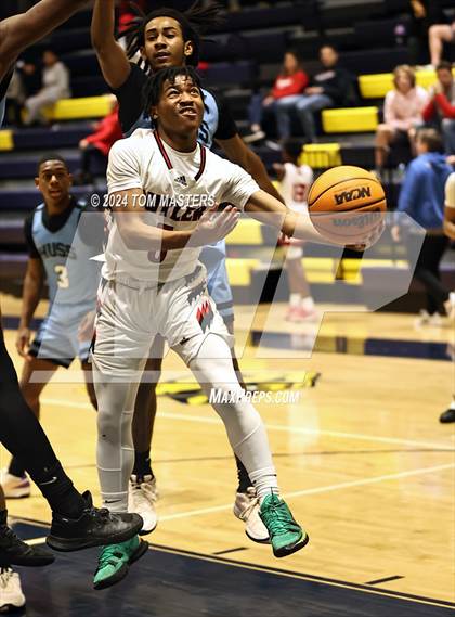 Thumbnail 1 in Huss vs. Butler photogallery.