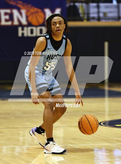 Thumbnail 1 in Huss vs. Butler photogallery.