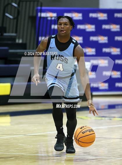 Thumbnail 2 in Huss vs. Butler photogallery.