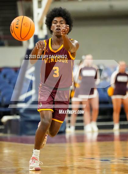 Thumbnail 1 in Windsor vs Dakota Ridge (CHSAA 5A Great 8) photogallery.