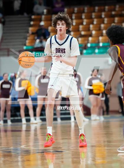 Thumbnail 1 in Windsor vs Dakota Ridge (CHSAA 5A Great 8) photogallery.
