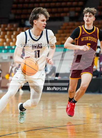 Thumbnail 1 in Windsor vs Dakota Ridge (CHSAA 5A Great 8) photogallery.