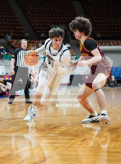 Thumbnail 3 in Windsor vs Dakota Ridge (CHSAA 5A Great 8) photogallery.