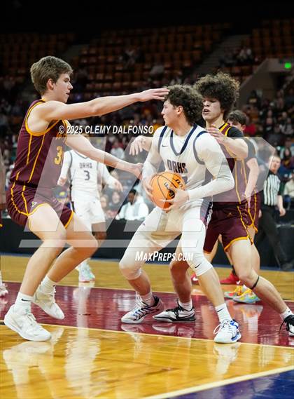 Thumbnail 3 in Windsor vs Dakota Ridge (CHSAA 5A Great 8) photogallery.
