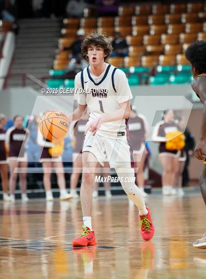 Thumbnail 2 in Windsor vs Dakota Ridge (CHSAA 5A Great 8) photogallery.
