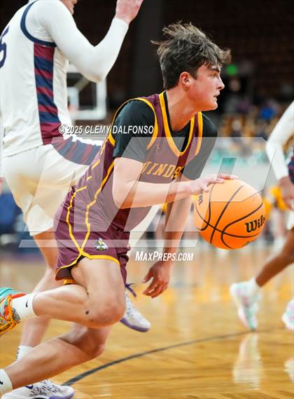 Thumbnail 1 in Windsor vs Dakota Ridge (CHSAA 5A Great 8) photogallery.