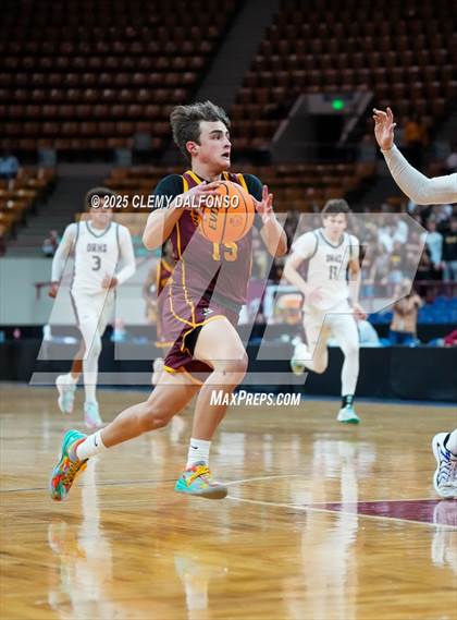 Thumbnail 1 in Windsor vs Dakota Ridge (CHSAA 5A Great 8) photogallery.