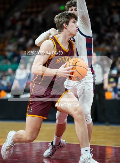 Thumbnail 1 in Windsor vs Dakota Ridge (CHSAA 5A Great 8) photogallery.